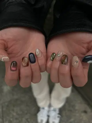 ネイル 秋吉 蒼唯のネイルデザイン