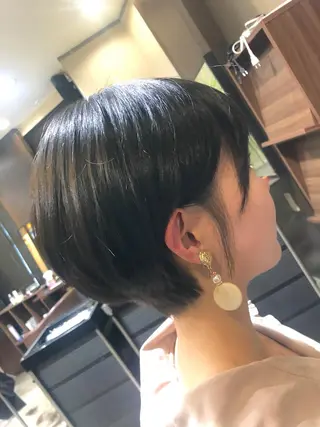 ショート カラー ヘアアレンジ SHIORI💜口コ ミNo.1艶カラーのヘアスタイル
