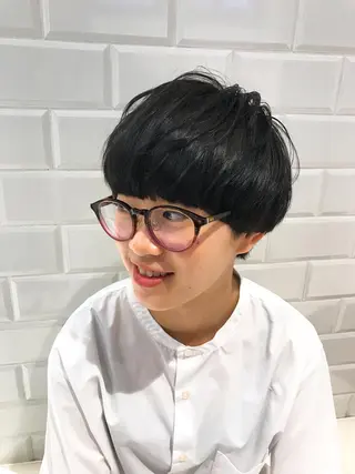ショート カラー クロスパーマ松永裕久 似合わせカットのヘアスタイル