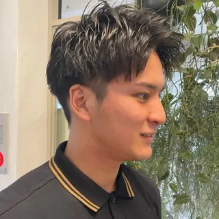 ショート 盛れる透明感カラー・ momokaのヘアスタイル