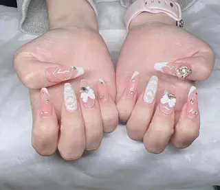 ネイル Lee Nailsのネイルデザイン