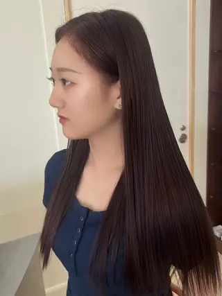 セミロング alu yuinaのヘアスタイル