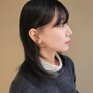 ミディアム 韓国レイヤー suzuのヘアスタイル