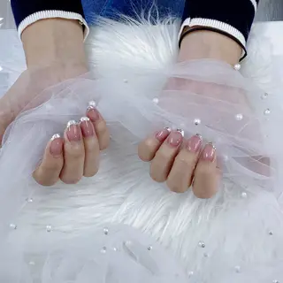 ネイル パーツ全部¥110 サロンミミのネイルデザイン