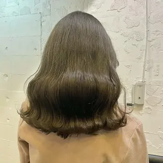 ミディアム カラー ヘアアレンジ 🎀ダブルカラーレイ ヤーyuuri🎀のヘアスタイル