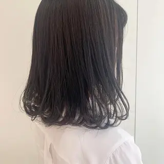 カラー 山口 莉奈のヘアスタイル