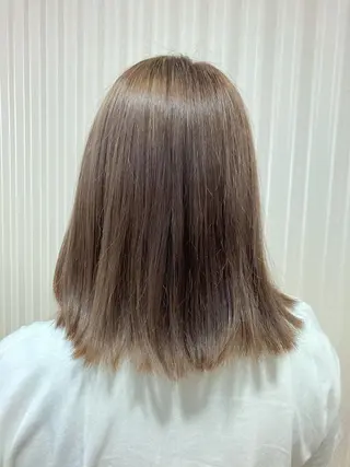 ミディアム カラー 谷口 真代のヘアスタイル