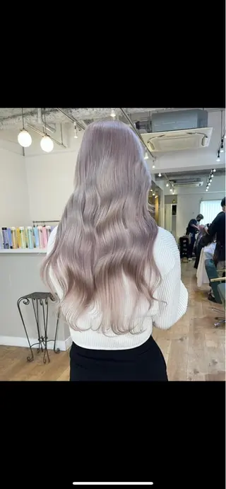 セミロング 水原　悠吾 ELISS　ブリーチのヘアスタイル