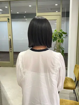 ショート カットパーマモデル 山中 遥のヘアスタイル