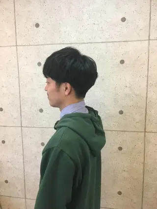 カラー メンズ 平田 晃誠のヘアスタイル