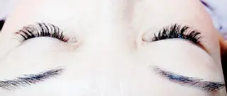 マツエク・マツパ LASH BAR  友久のマツエク・マツパデザイン