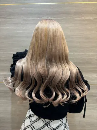 セミロング カラー パーマ ヘアアレンジ メンズ 🤍韓国風レイヤー/ 艶髪🤍鳥越美羽のヘアスタイル