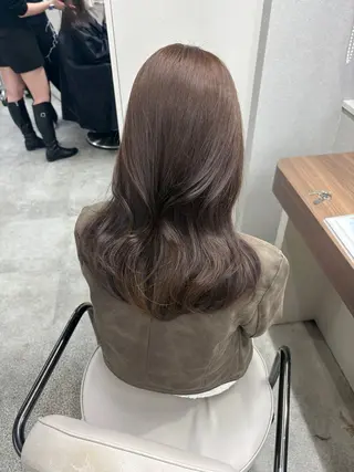 ロング 家村 茉由のヘアスタイル