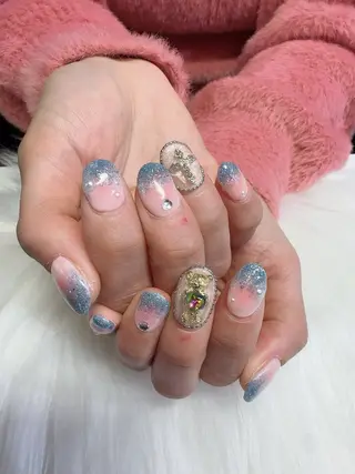 ネイル ★RISA★ 伊勢崎 【KARAT】のネイルデザイン