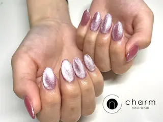 ネイル ネイルルーム チャームのネイルデザイン