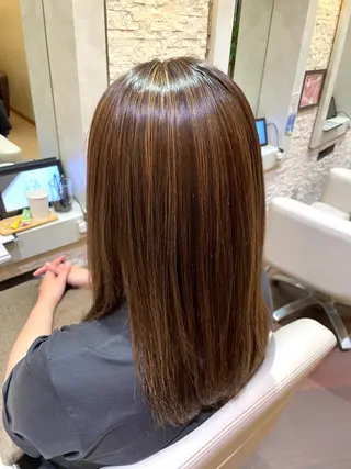セミロング カラー 黒坂 唯奈 /パーマとボブ特化のヘアスタイル