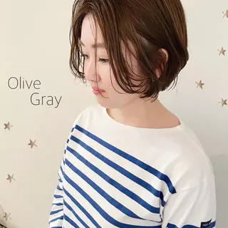 ショート カラー 市川 千夏のヘアスタイル