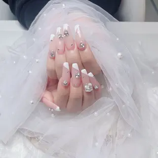 ネイル uu ネイルサロン関内🌼のネイルデザイン