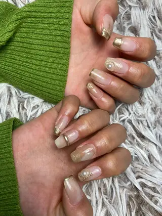 ミディアム ネイル ✴︎ Delightのネイルデザイン