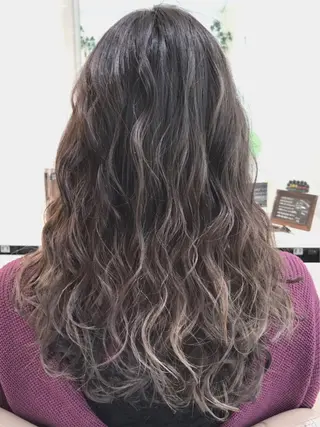 セミロング カラー 山崎俊輔/髪質改善 /バレイヤージュのヘアスタイル