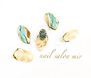 ネイル ネイルサロン ミールのネイルデザイン