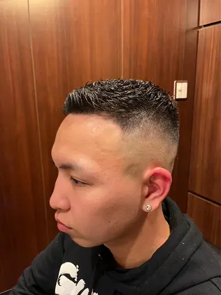 ショート 杉原 慶祐のヘアスタイル