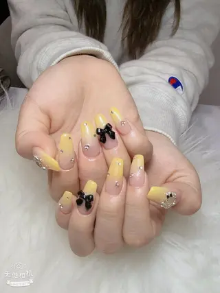 ネイル 西野 カナのネイルデザイン