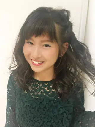 セミロング カラー ヘアアレンジ きむえり/髪質改善 /うねり広がり改善のヘアスタイル