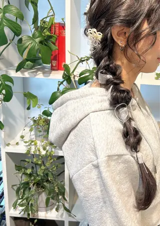セミロング アレンジ/新宿 透明感カラー/ヤノのヘアスタイル