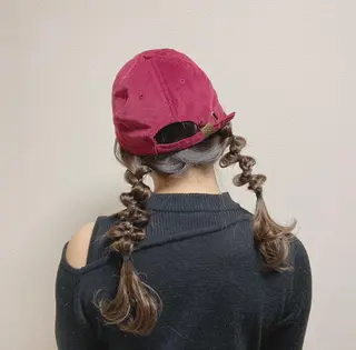 ロング カラー ヘアアレンジ 栗林 姫花のヘアスタイル