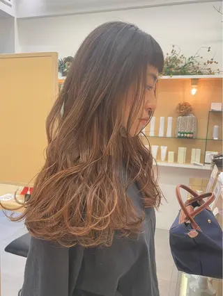 ロング 髙橋 かすみのヘアスタイル