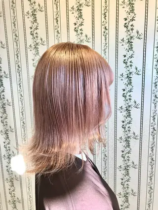 ショート カラー LOOP hairのヘアスタイル