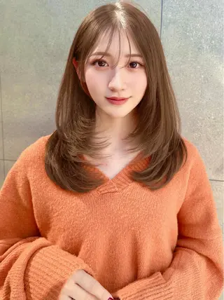 セミロング カラー 縮毛矯正✨🫧 レイヤー川村利幸のヘアスタイル