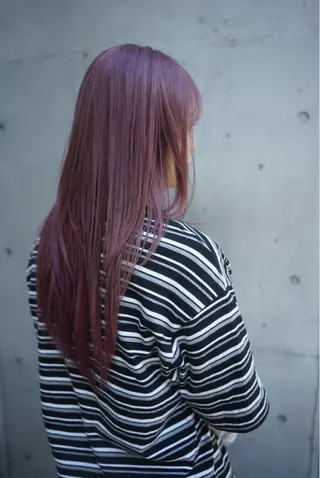 カラー 梅本 佳容子のヘアスタイル