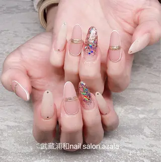 ネイル R inのネイルデザイン