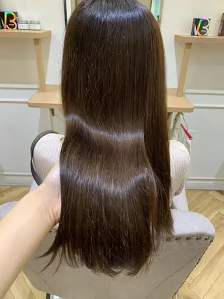 ロング 髪質改善お任せ ください♪ひとみのヘアスタイル