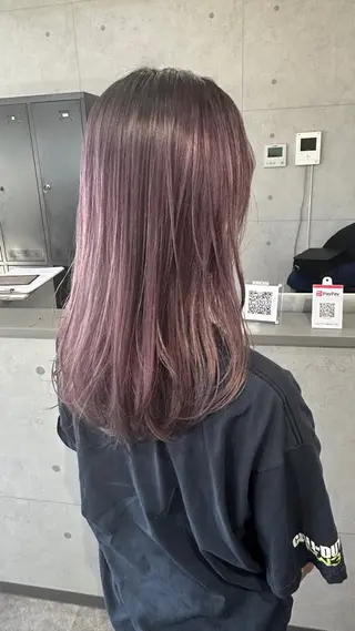 セミロング REVE美容室 REVEマツエクのヘアスタイル