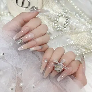 ネイル Lee Nailsのネイルデザイン