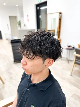 パーマ メンズ ブリーチカラー🔥 パーマ【佐々木凌平】のヘアスタイル