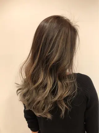 セミロング カラー パーマ ヘアアレンジ キッズ ネイル マツエク・マツパ 韓国♡ハイライト ♡YURIのヘアスタイル