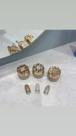 ネイル よこやま🐩💭 eight nailのネイルデザイン