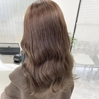 セミロング カラー 🪞【公式】表参道 🪞knot🪞のヘアスタイル