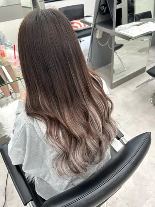 ハイトーン👱‍♀️ エクステ/彩花のヘアスタイル