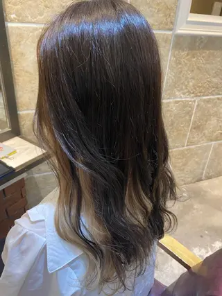 セミロング マツモト シゲキのヘアスタイル