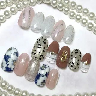 ネイル NailSalon Fluraのネイルデザイン