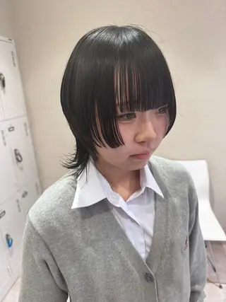 ミディアム 🐺ウルフ× ハイトーン🐺MOEのヘアスタイル