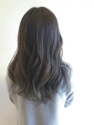 カラー LUMIA/オーナー 西田わかばのヘアスタイル