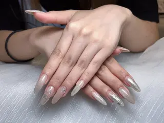 ネイル 里奈 Nailのネイルデザイン