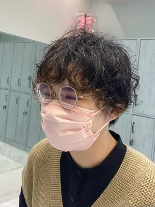 ショート パーマ 中川 茜里のヘアスタイル