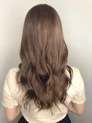 ロング カラー ☕️ベージュカラー 内藤光哉☕️のヘアスタイル